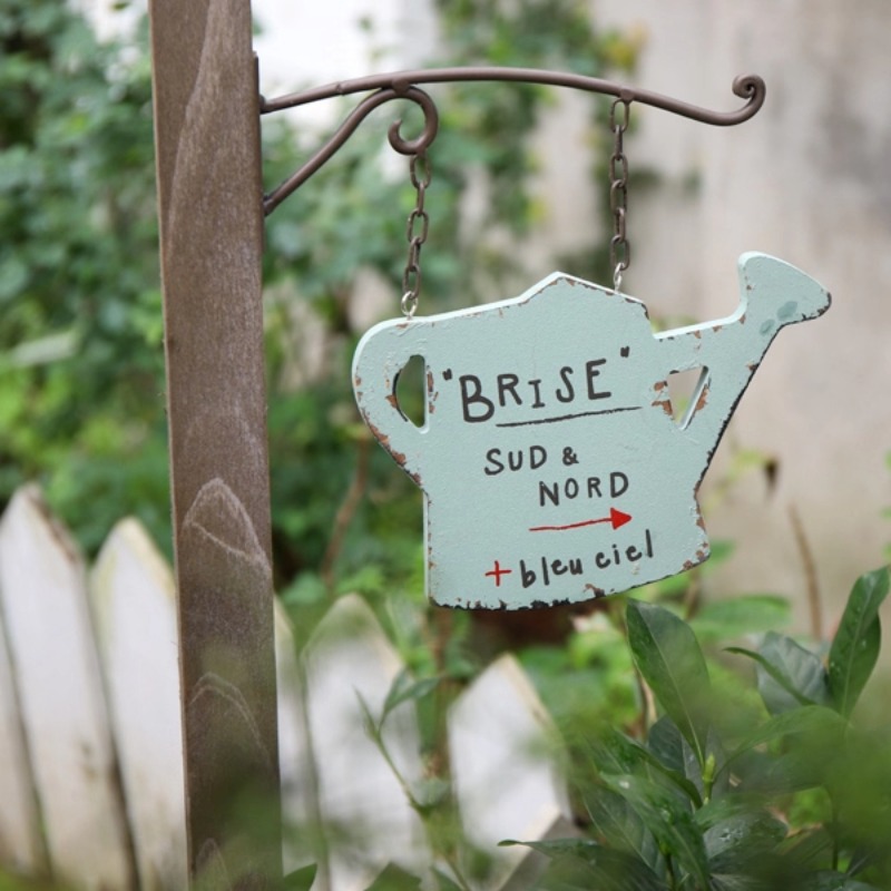 Wooden Letter Sign - 素朴な庭用ステークサイン - カスタム文字入りの金属/木製プレート、耐候性のある庭用マーカー