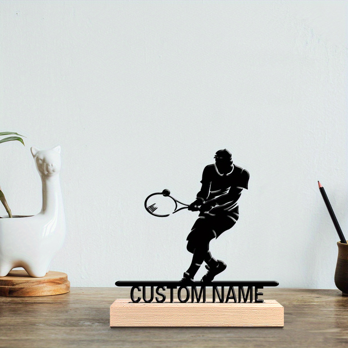 Home Decor Nz - パーソナライズされたテニスプレーヤーの金属製像、木製台座付き、カスタムネームデスクトップトロフィーギフト、テニス愛好家の誕生日、家の装飾に